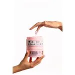 d06-be-crema-corporal-con-glitter-200gr-19eb8b4898174c6aa6e43d5c4c01a9ba.webp