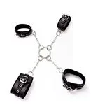 fa-0050-01-esposas-cruz-de-mano-y-tobillo-eec32532d93e4b27be5cf9774a1042b1.webp