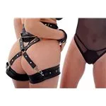 fa-0126-arnes-de-muslos-con-esposas-desmontables-eco-cuero-f8d0996c43f84c679c8198867f400437.webp