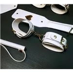fa-0508-01-kit-luxury-blanco-herrajes-dorados-piezas-a0cf8479a4d64d8c83a0e8d9e6367a36.webp